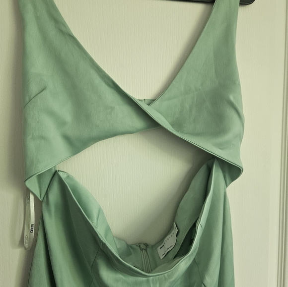  ASOS DESIGN twist front keyhole midi dress in green US 12 - Picture 3 of 5